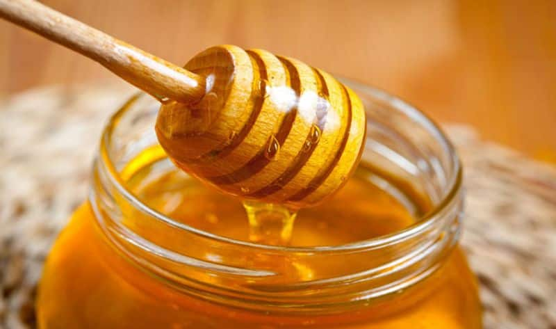 Sadhguru explains health benefits of Honey its traditional uses