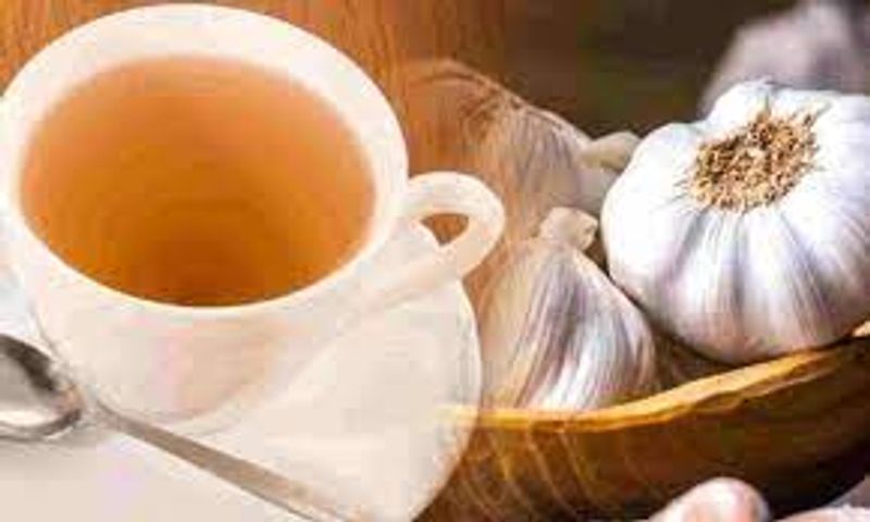 If you drink garlic water daily, many diseases will run away!