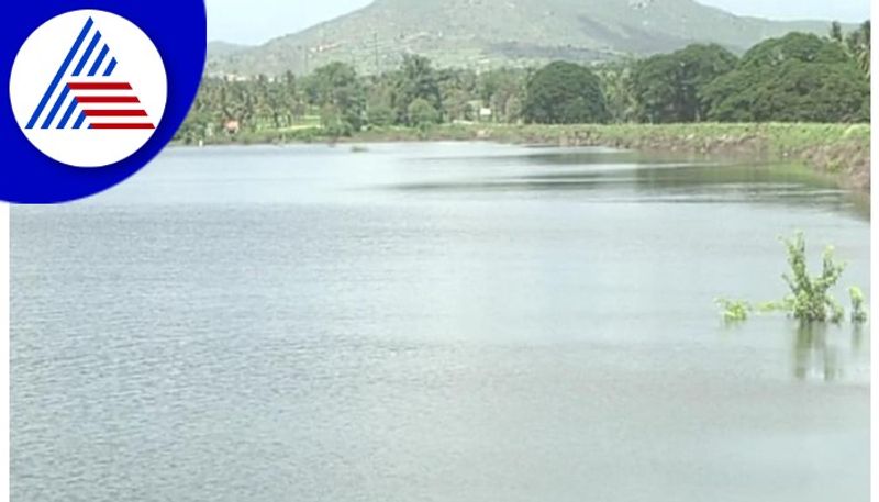 Three students Fallen in to The Lake at Kadur in Chikkamagaluru grg