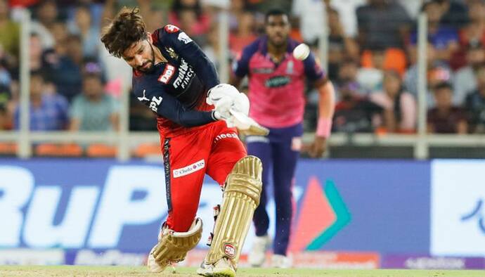 RCB vs RR- রজত পাতিদারের লড়াকু ইনিংস, কৃষ্ণা-ম্যাককয়ের দুরন্ত বোলিং, রাজস্থানকে ১৫৮ রানের টার্গেট দিল আরসিবি 