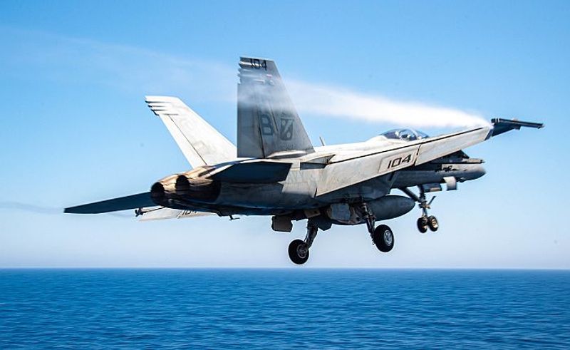 US Navy shoots down 15 Houthi UAVs in Red Sea and Gulf of Aden; thwarts incursion