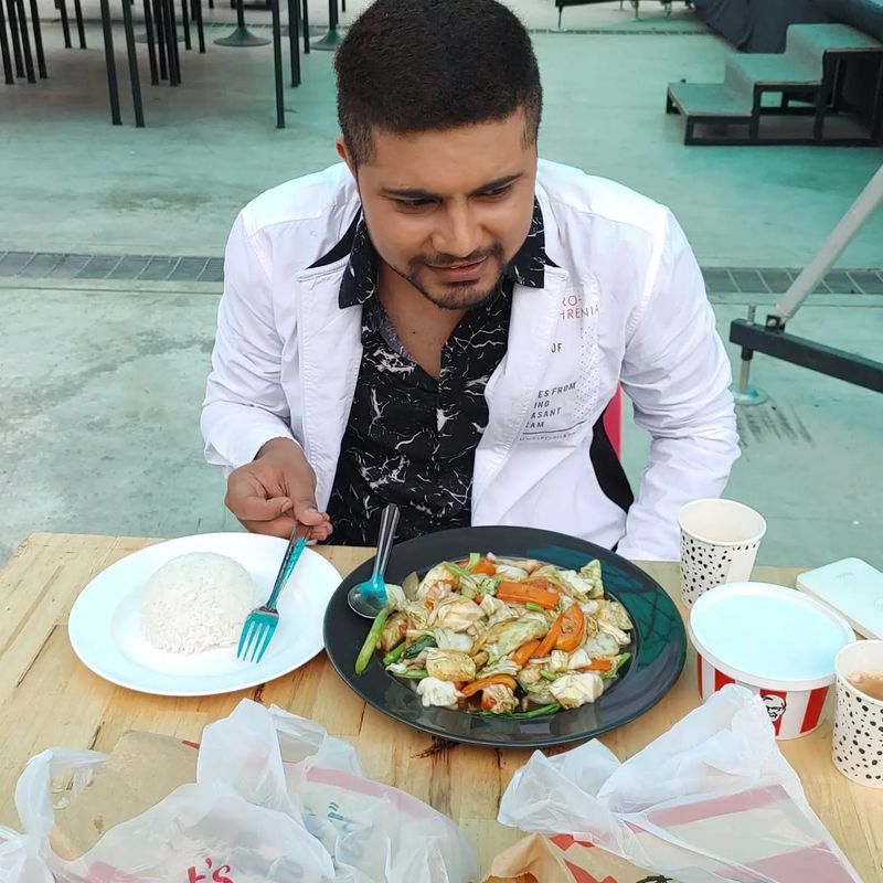 Olle huduga pratham Karnataka Aliya Olle huduga pratham Karnataka Aliya