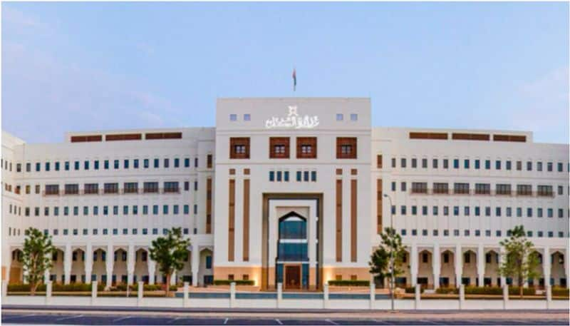 1551 expatriates arrested in oman for labour law violation 