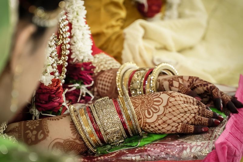 Rajasthan Bride Ran away with her 12 year sister in law pod