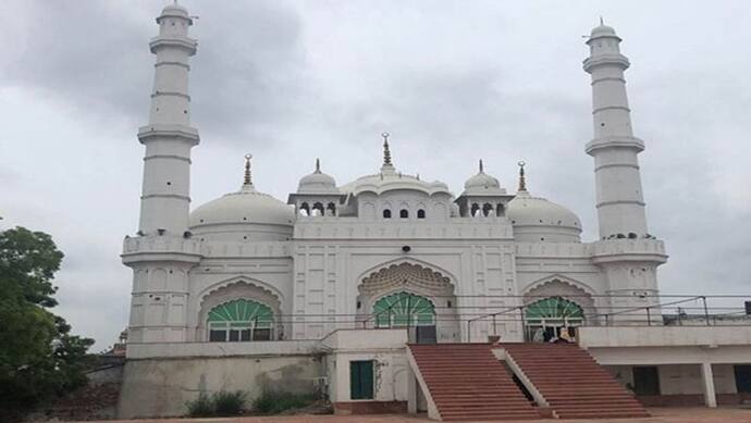 लखनऊ में टीले वाली मस्जिद प्रकरण में मंगलवार को होगी सुनवाई, अवैध निर्माण धवस्त कराने की मांग