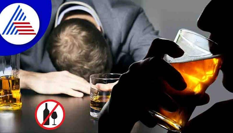 Headmaster who comes to school drunk in Erode