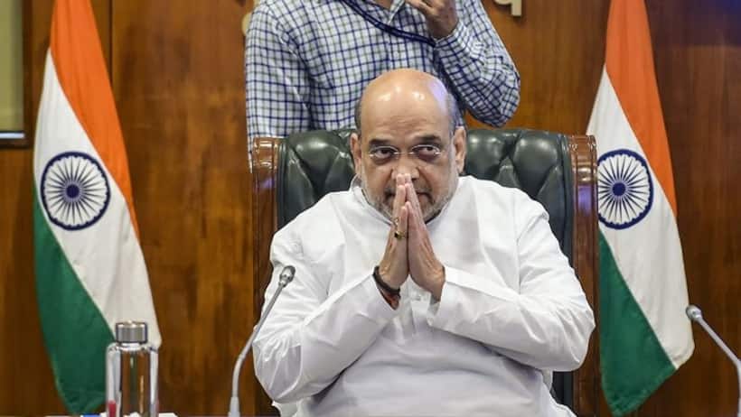 कश्मीर में टारगेट किलिंग से बढ़ी केंद्र सरकार की परेशानी, संकट दूर करने के लिए अजीत डोभाल से मिले अमित शाह
