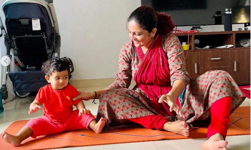 Pictures of Kamala working out with Ashwathy sreekanth