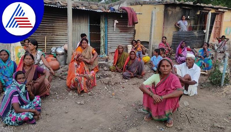 Wire Fence in Front of Door of Dalits at Afzalpur in Kalaburagi grg