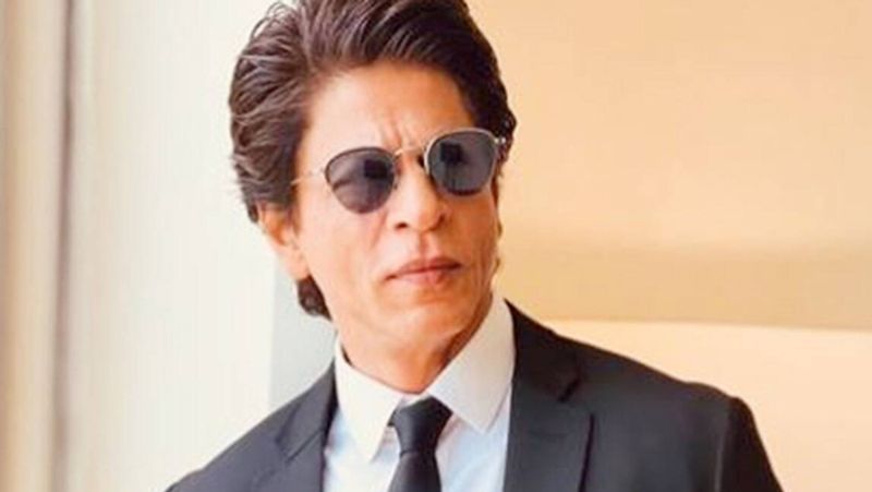 Mumbai Corona Bollywood star Shah Rukh Khan reportedly tested positive for COVID 19 ckm