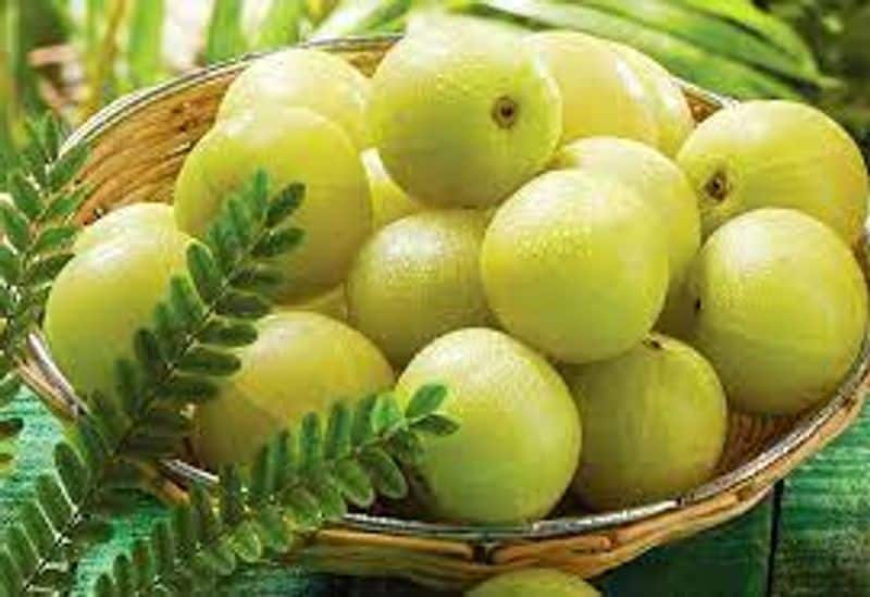 People with these diseases should not eat amla