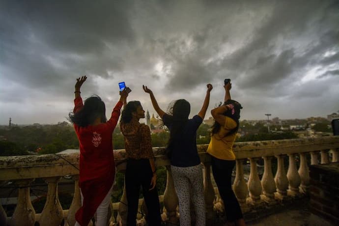 Weather Report: 15 जून से फिर रफ्तार पकड़ेगा मानसून, फिलहाल लू से बचकर रहें, यह है इस समय देश के मौसम का हाल