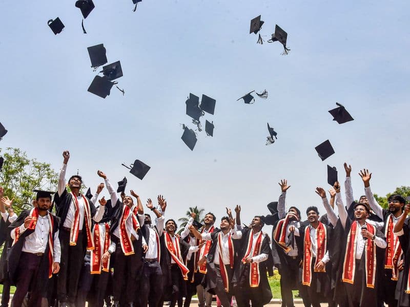 Kerala University grants menstruation benefit to female students gcw