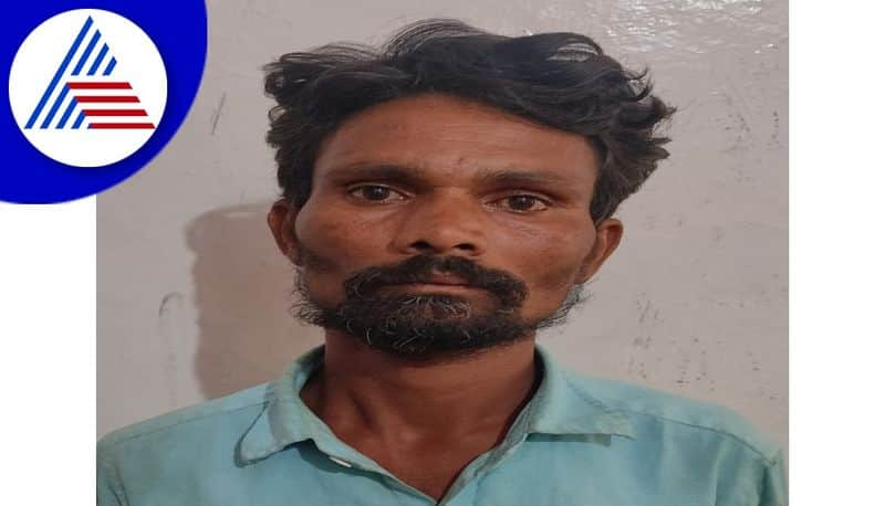 Father Poisoned Their Childrens In Vijayapura District gvd