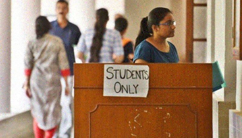 Karnataka  541 private Pre-University colleges  have zero enrolment last 3 Year gow