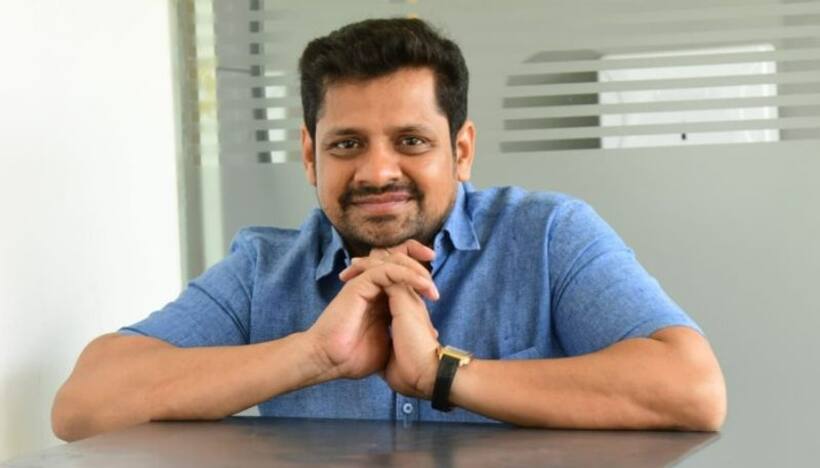  ఏ  పొలిటికల్ పార్టీ పై  ఆ  సెటైర్ డైలాగులు? బన్నీవాసు మనస్సలో ఏముందో