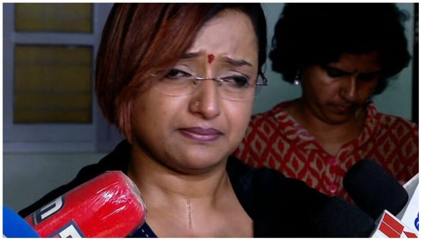 'Why don't you just kill me?': Kerala gold smuggling case accused Swapna Suresh breaks down