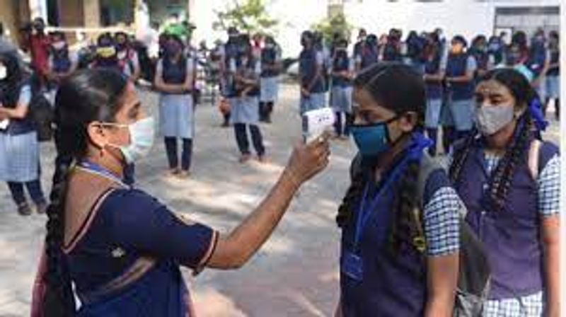 Masks are mandatory in schools in tamilnadu