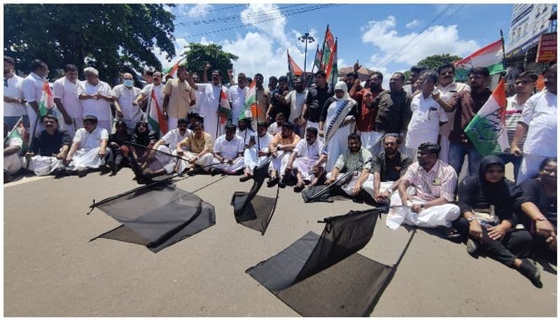 congress and opposition parties kerala state wide protest