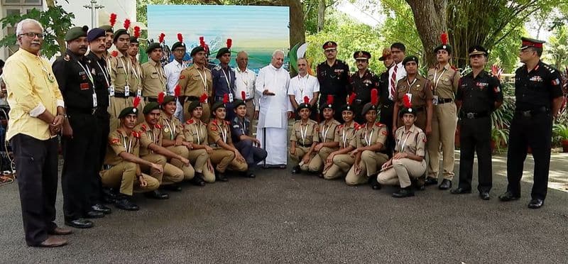 india at 75 vajra yathra of asianet was flagged off by muhammad arif khan