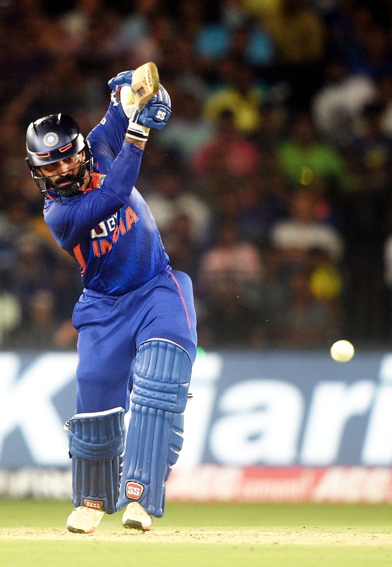 IND vs SA 4th T20  Dinesh Karthik help Team India to set 170 run target to South Africa ckm