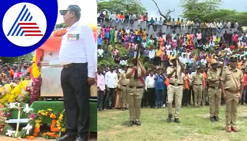 students and public crowd to see soldier ganesh body at chikkmagaluru gvd