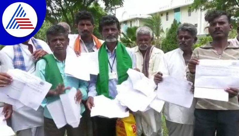 Farmers Faces Problems For Crop Insurance Compensation in Gadag grg