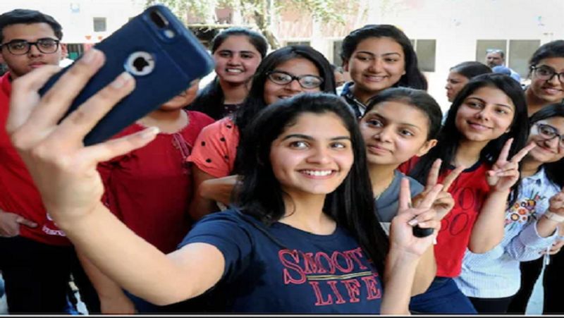 KCET 2022: Girls outperform boys in the Karnataka Common Entrance Test - adt 