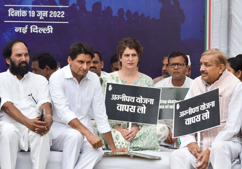 Agnipath scheme will kill India's youth, finish Army: Priyanka Gandhi at Congress 'Satyagraha' snt