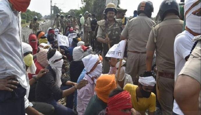 अग्निपथ योजना: विरोध के बीच उपद्रवियों की गिरफ्तारी जारी, कहीं ट्रेन पर पथराव तो कहीं जीप में लगाई गई आग