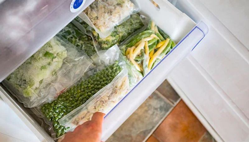 six tips to keep your refrigerator organised  