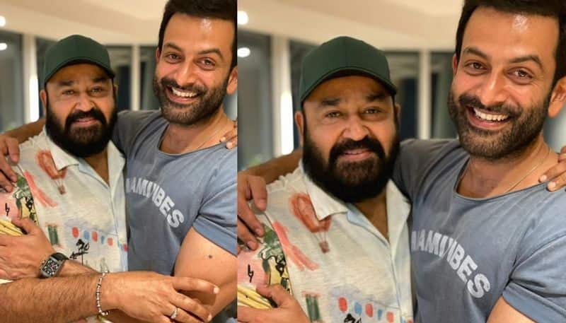 prithviraj sukumaran shares photo with mohanlal clicked by supriya menon