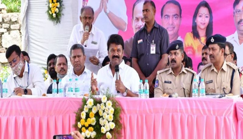 minister talasani srinivas review on golconda bonalu arrangements