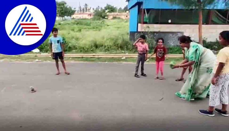 Hiriyur BJP mla poornima played lagori game With Children video Goes  viral rbj