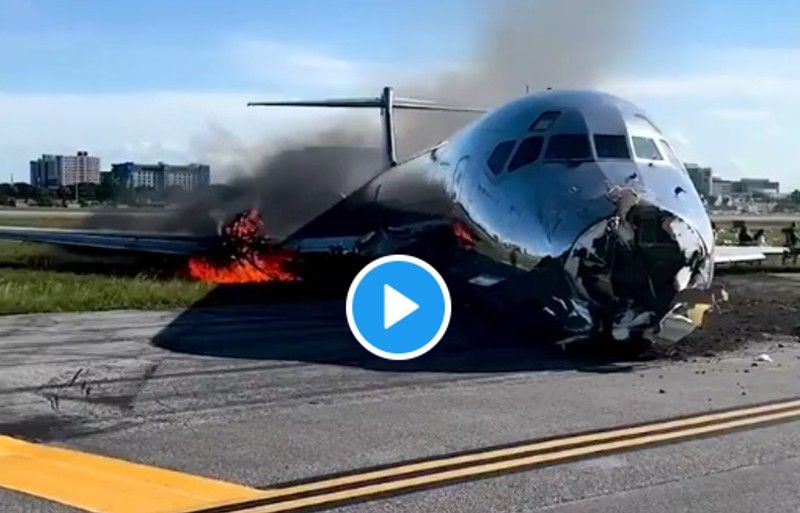 Airliner crash lands at Miami airport