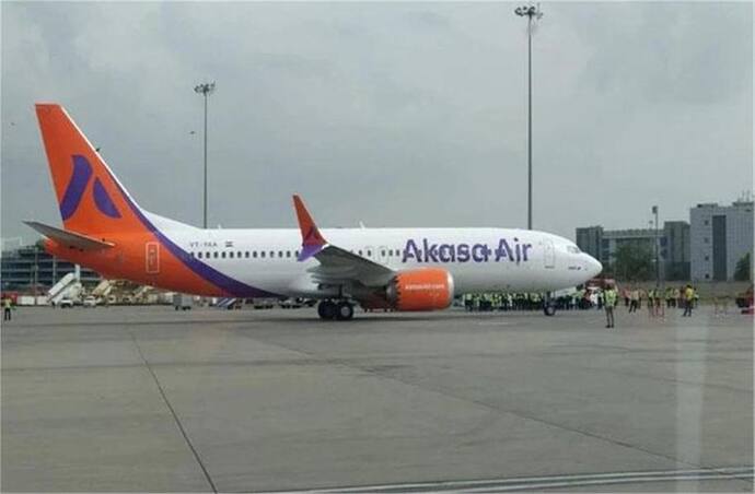 Akasa Airlines: दिल्ली पहुंचा अकासा एयरलाइंस का पहला विमान, बोइंग इंडिया ने कहा- 'Welcome Home'