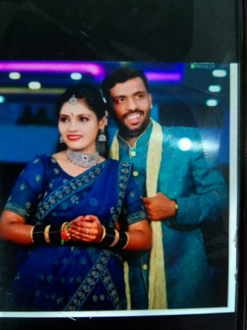 newly Married Man Dies In Bike Accident at Chikkagaluru District rbj