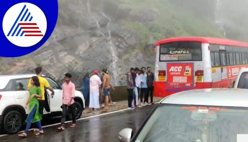 tourist doing danger acts in charmadi ghat chikkamagaluru akb