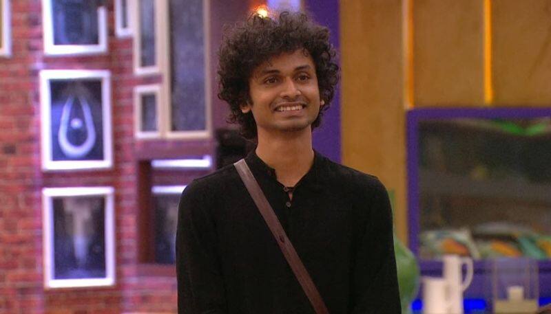 bigg boss 4 blesslee says he will give money to his bride and add her name to his