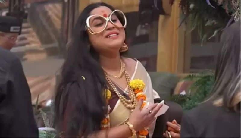 Lakshmi Priyas possibilities in Bigg Boss Malayalam Season 4