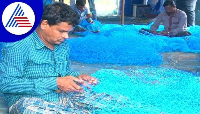 Fish Net Business Help to Fishermen During Rainy Season in Udupi grg