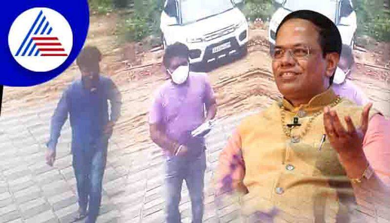 Saral vaastu chandrashekhar guruji Murder sketch Missed on June 3 rbj