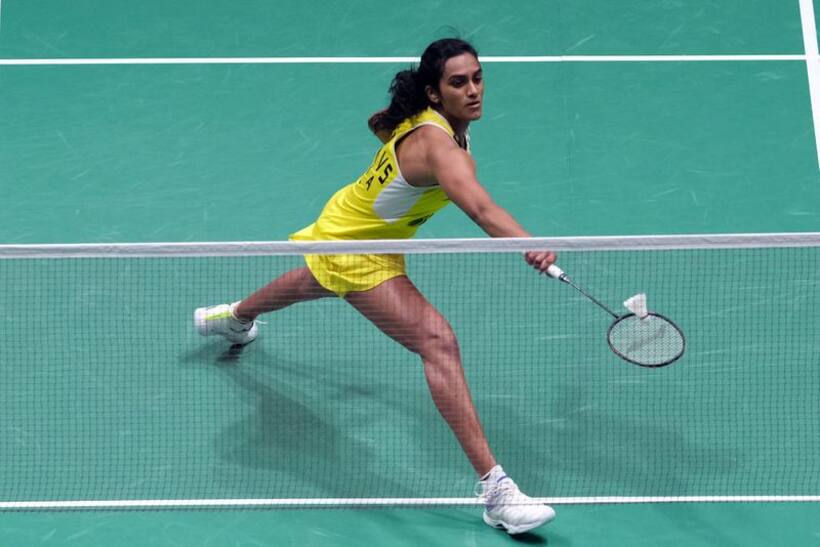 Singapore Open 2022: క్వార్టర్స్ లో హాన్ యూ ను చిత్తు చేసి సెమీస్ కు దూసుకెళ్లిన సింధు