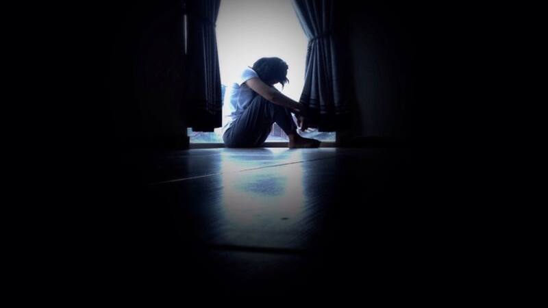 woman sad