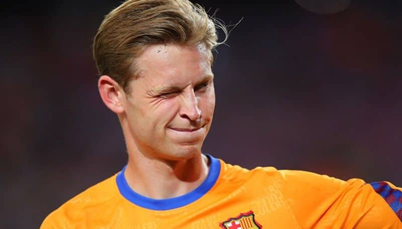 football manchester united target Frenkie de Jong is NOT for sale, insists Barcelona President Joan Laporta snt