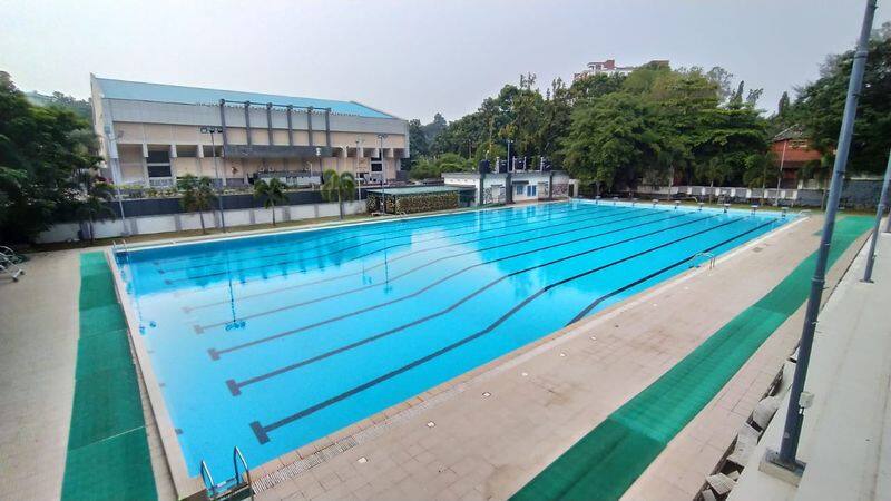 Swimming Linaisha AK and Neena Venkatesh set National record in National Swimming Championships kvn