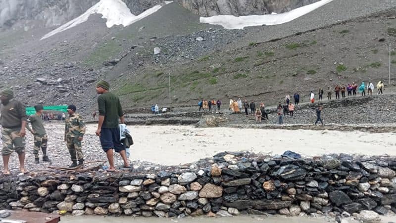 13 people tragically lost their lives due to cloudburst at amarnath