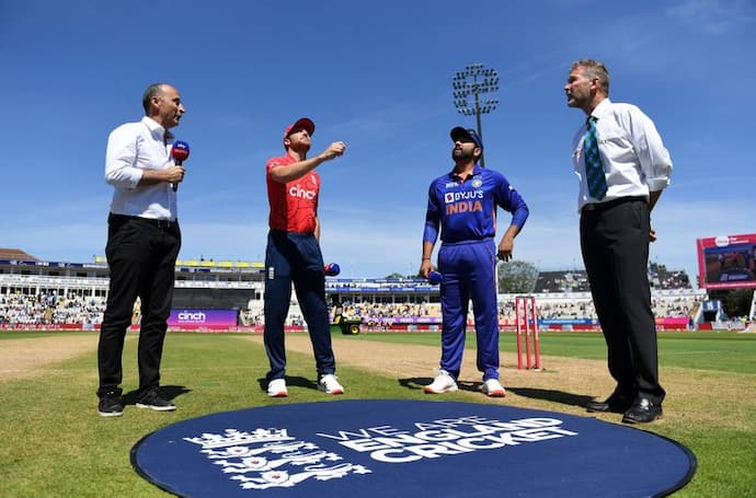 England vs India 2nd T20I: দ্বিতীয় টি টোয়েন্টিতে ১২১ রানে গুটিয়ে গেল ইংল্যান্ড