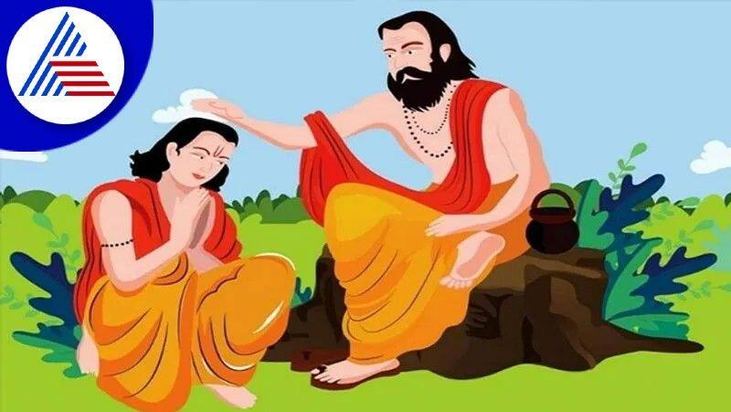 Guru Purnima 2022 Do not do these 7 mistakes in front of Guru skr