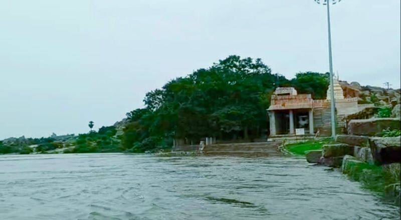 Opening of Tungabhadra Reservoir - Flooded Hampi Monuments